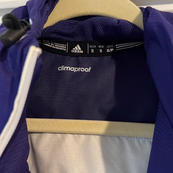 Zip up jacket - Picture 3 of 4